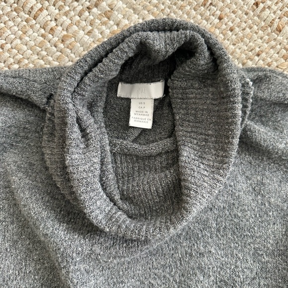 Grey Turtleneck Sweater, Size S - Picture 3 of 5